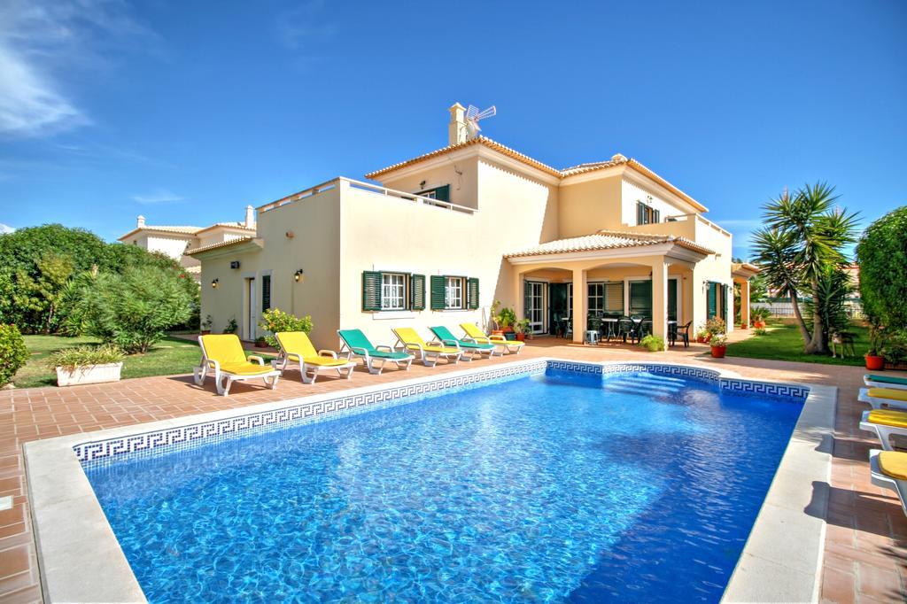 Golfe Villa *